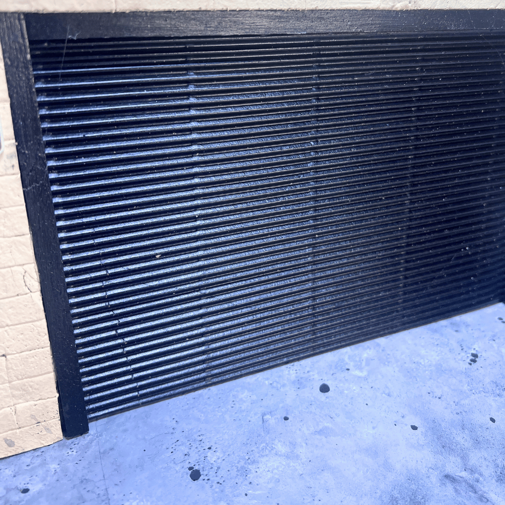 Street Canvas Roll Down